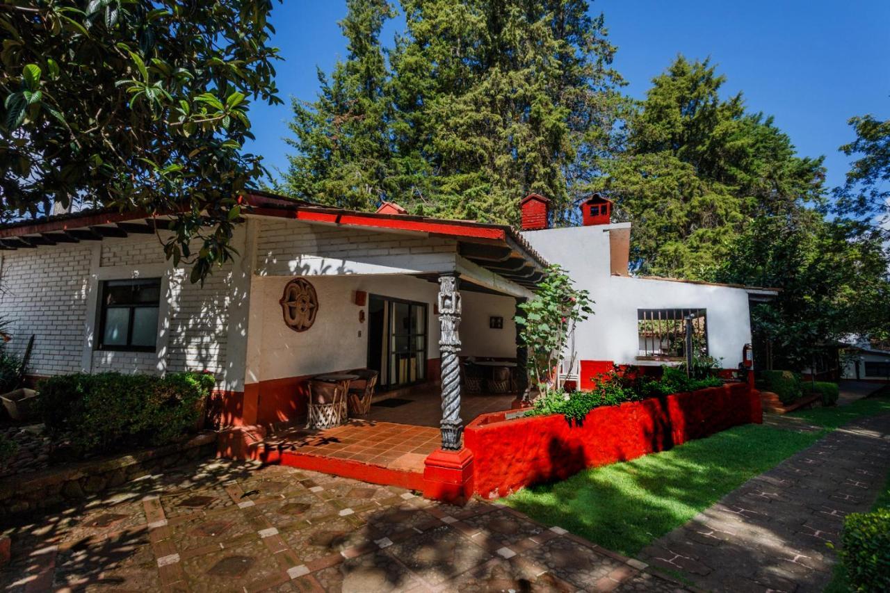 Lago Sol Hotel & Suites Tzintzuntzán Exterior foto
